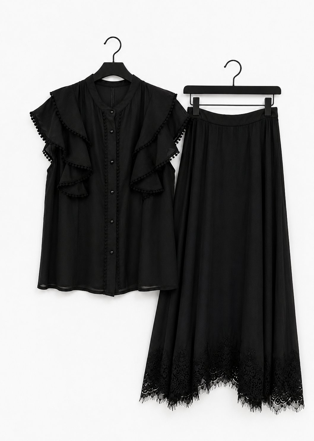 Ensemble volanté