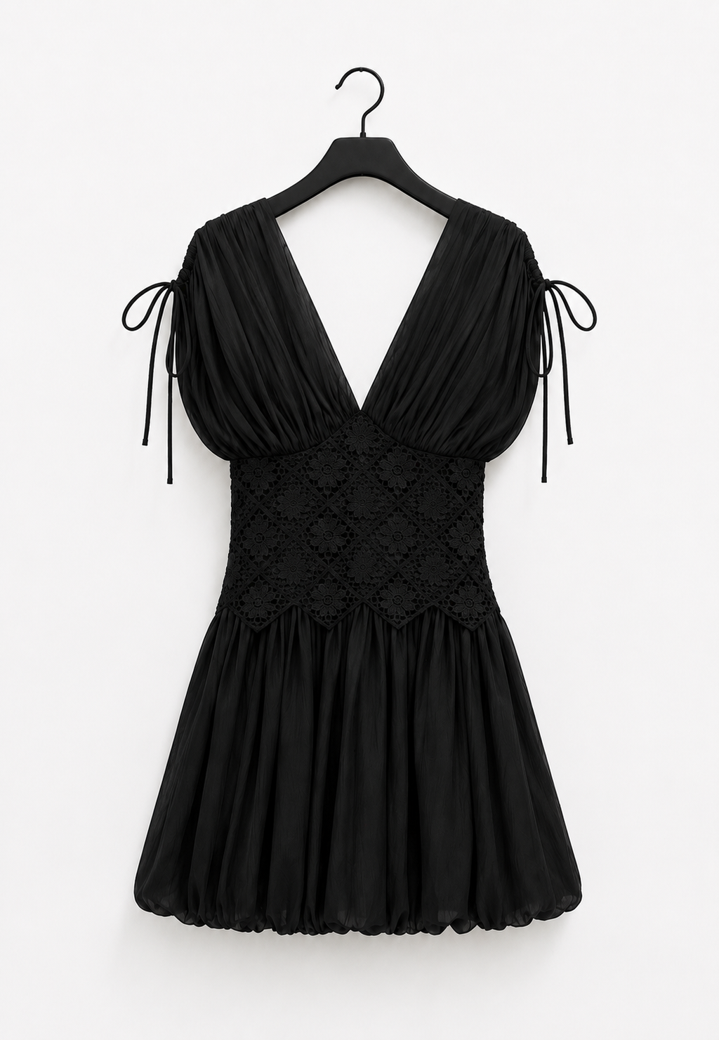 Robe dentelle & jupe bouffante