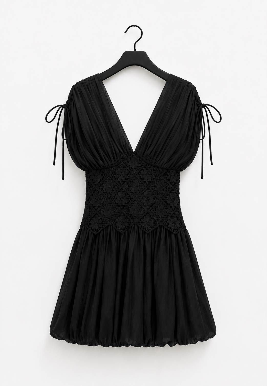 Robe dentelle & jupe bouffante