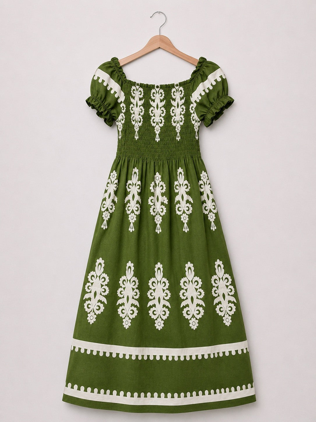 Robe midi smockée à imprimé